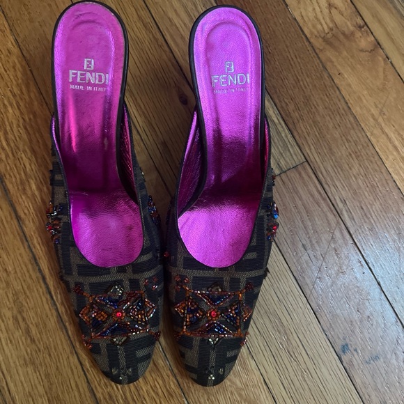 Meet your Posher, Kim - Picture 6 of 14